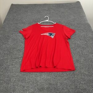New England Patriots Under Armour T Shirt Womens XL Red HeatGear V Neck Athletic